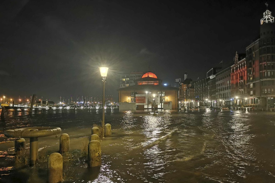 Sturmflutwarnung: In Hamburg droht am Mittwochmorgen Land unter