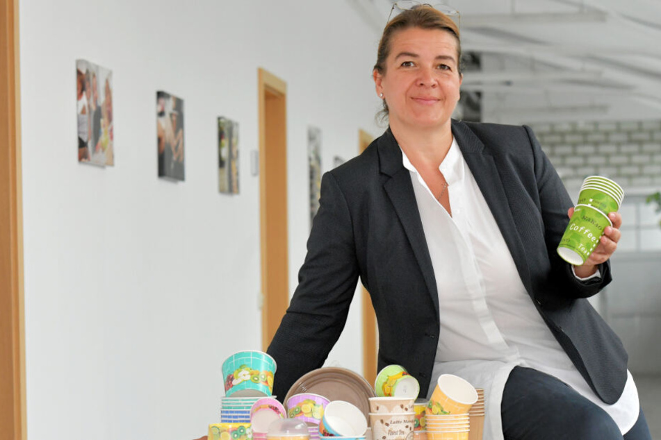 Mitarbeiterin Daniela Koch (Marketing + Vertrieb) arbeitet gerne für die Radebeuler Firma.