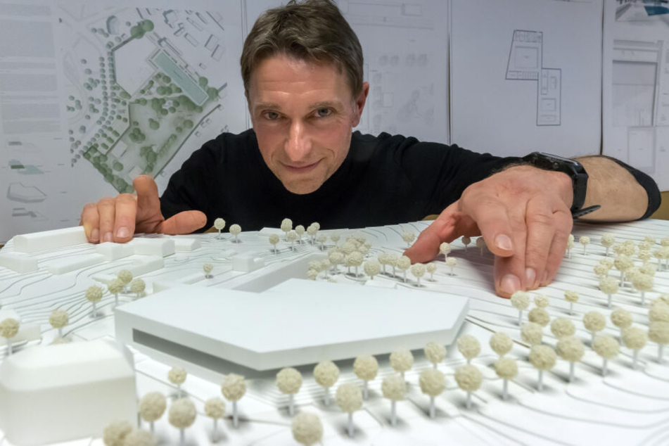 Der Entwurf von Architekt Martin Boden-Peroche für den Schwimmbadkomplex Bernsdorf bekam am Mittwoch grünes Licht.