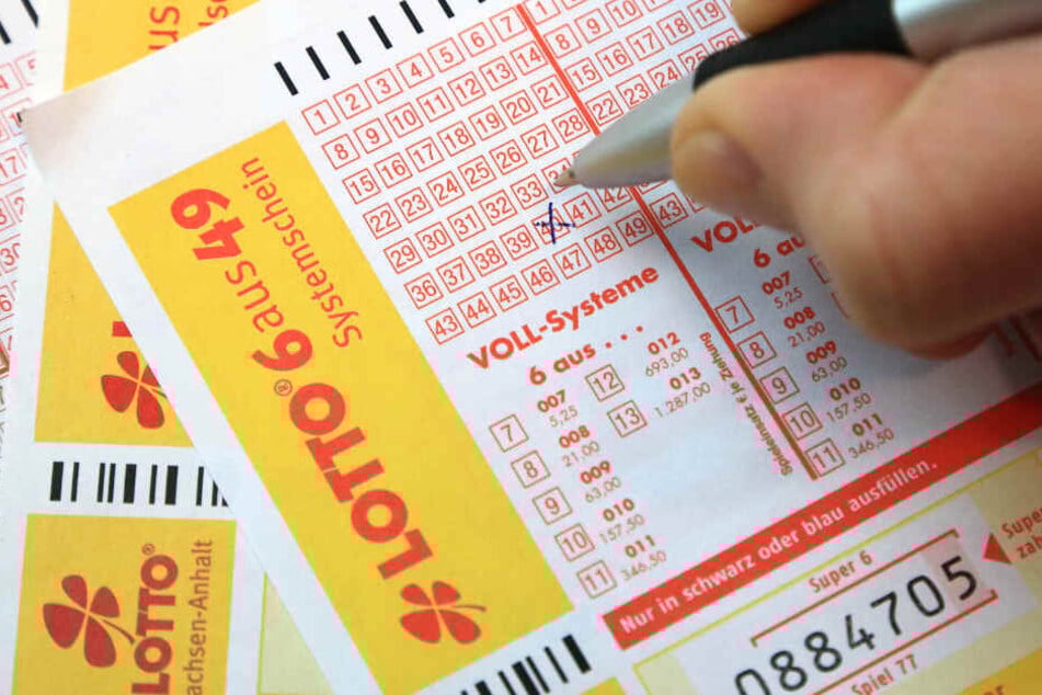 Die Tipp-Gemeinschaft gewinnt 2,3 Millionen Euro. (Symbolbild)