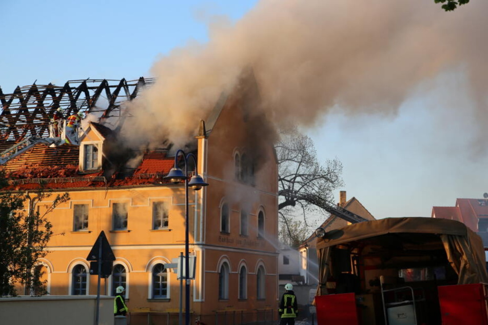 Der in den Flammen gefundene Tote ist der Inhaber des Gasthauses.