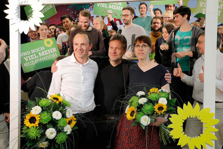 Das grüne Spitzenduo für die Landtagswahl: Katja Meier und Wolfram Günther. In der Mitte Robert Habeck.