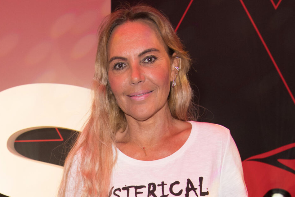 Natascha Ochsenknecht (55) hat eine OP an der Wirbelsäule hinter sich.