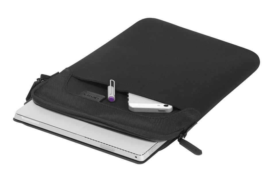 Eine tolle Laptoptasche für Herren: Ganz simpel und pragmatisch ist die Laptophülle von DICOTA.