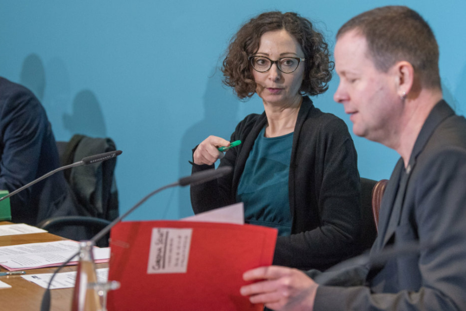 Debatte im Abgeordnetenhaus: Wie überstehen Unternehmen die Corona-Krise?