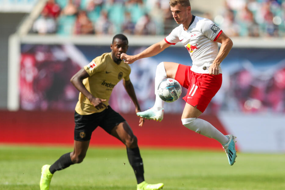 Die überraschende Vertragsverlängerung von Timo Werner (r.) brachte vorerst Ruhe auf der Stürmerposition.