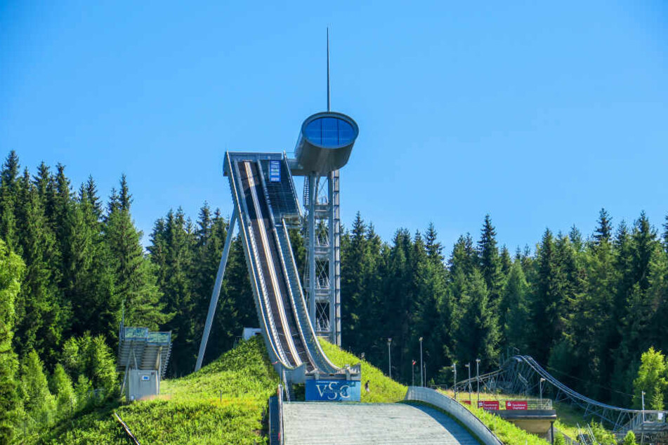 Am Freitag und Samstag findet in der Vogtland Arena das Finale des Sommer Grand Prix im Skispringen statt.