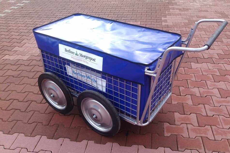 In einem solchen Schubwagen war der Brandsatz versteckt. Wer hat Personen mit einem ähnlichen Wagen in der Nähe der Invalidenstraße gesehen?