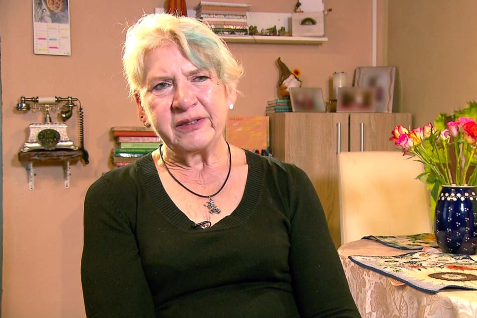 Bei Frührentnerin Claudia (64) reicht das Geld hinten und vorne nicht.