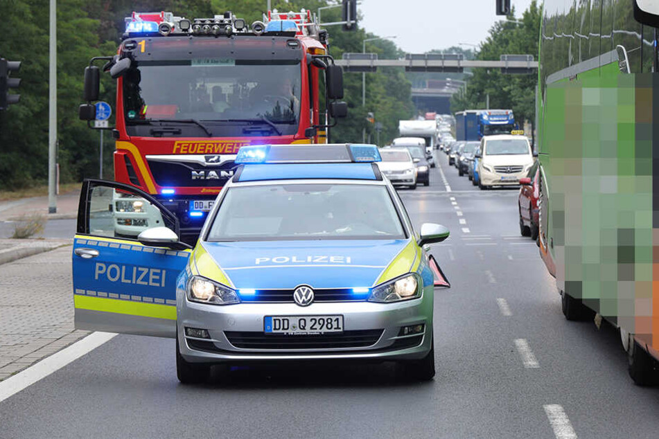 Stau auf der Radeburger Straße.