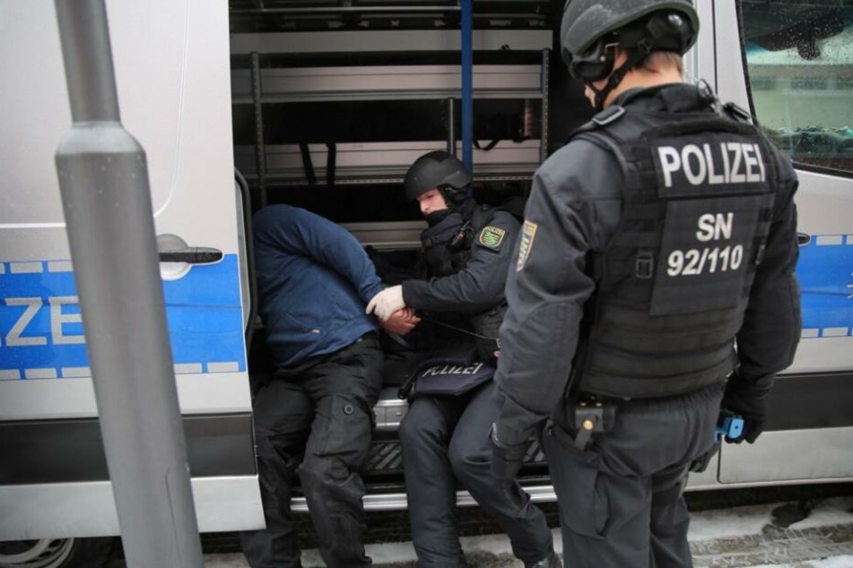 Die Polizei hat den vermeintlichen Täter geschnappt.