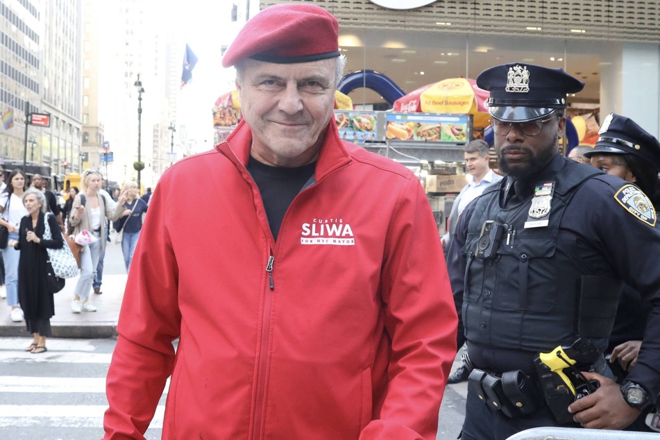 Curtis Sliwa participating in a protest against New York City Mayor, Eric Adams' approach to illegal migrants on September 21, 2023.