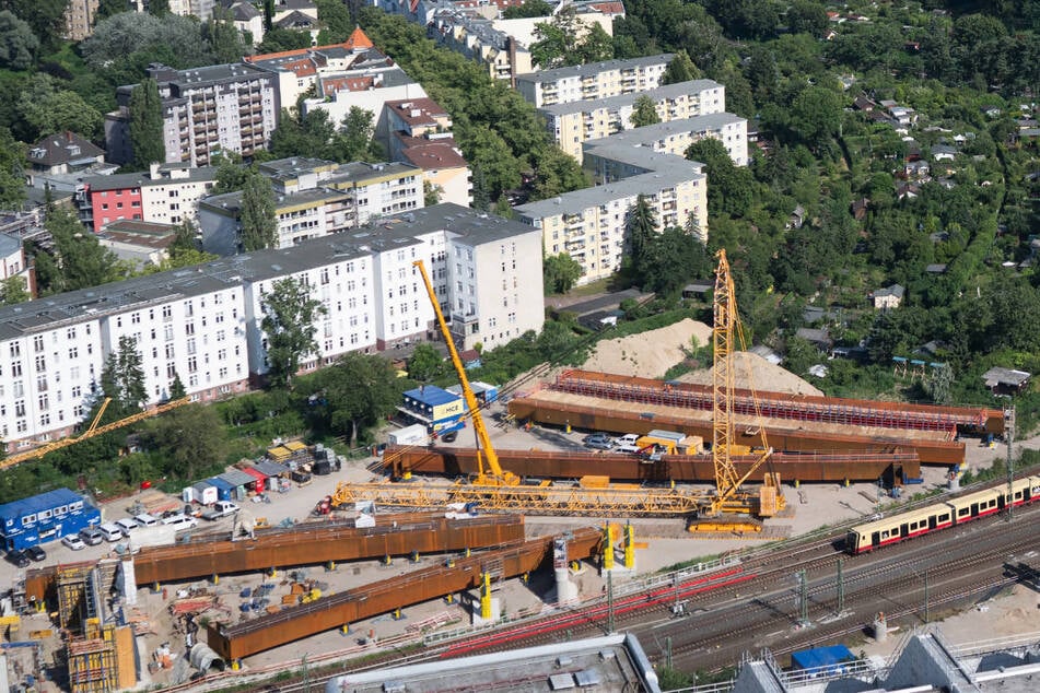 Noch mehr Chaos am Funkturm: Autobahndreieck teilweise gesperrt