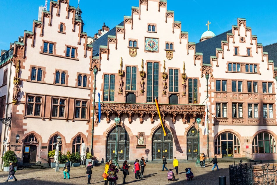 Der sogenannte "Römer" ist der Sitz der Frankfurter Stadtverordnetenversammlung sowie der Amtssitz des Frankfurter Oberbürgermeisters.