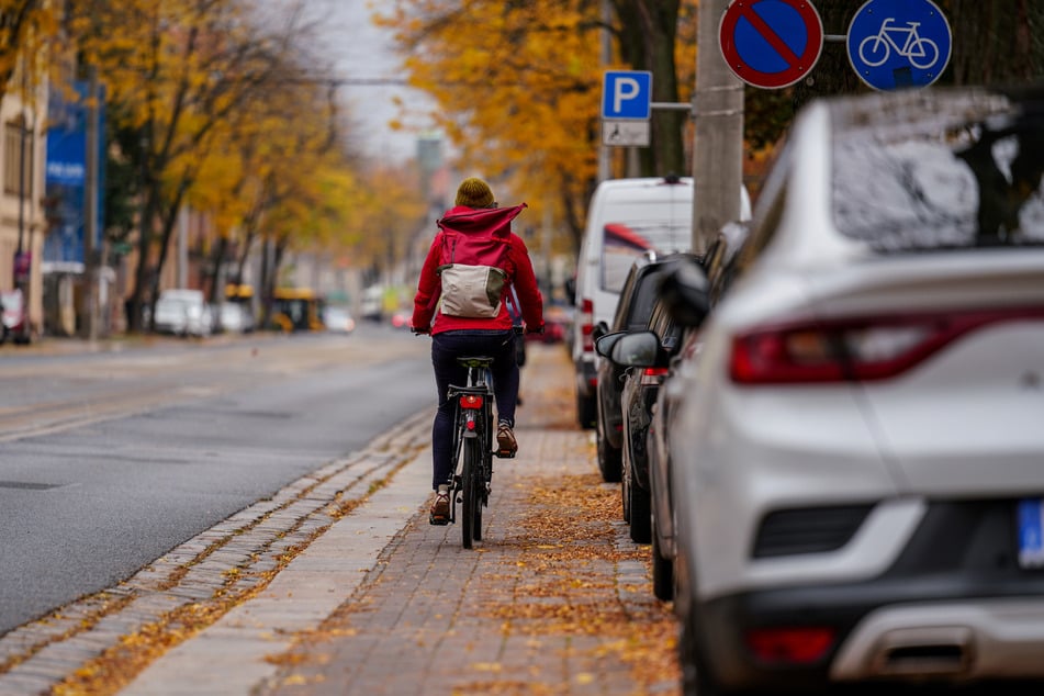 An der Großenhainer Straße ist die Dooring-Unfallgefahr groß.