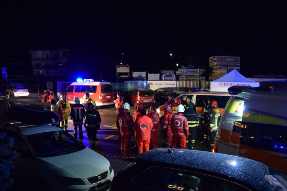 Sechs Menschen wurden bei dem Unfall getötet.