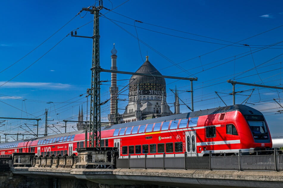 Die Dresdner S-Bahn verkehrt im 23-Stunden-Betrieb und mit bis zu 321 Zugfahrten täglich.