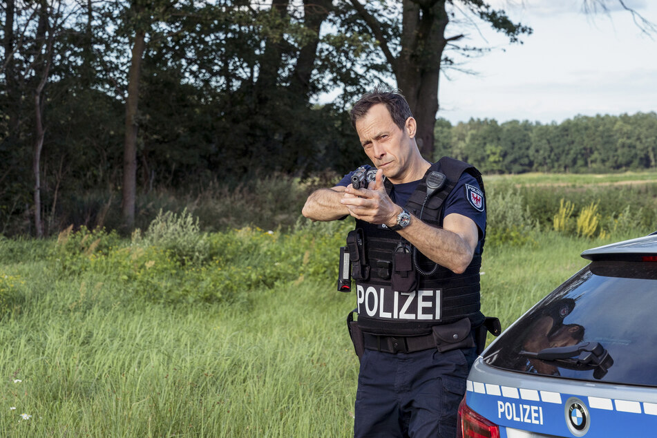 Verhält sich komisch: Polizist André Pötzschke ist mit der Familie der Toten befreundet.