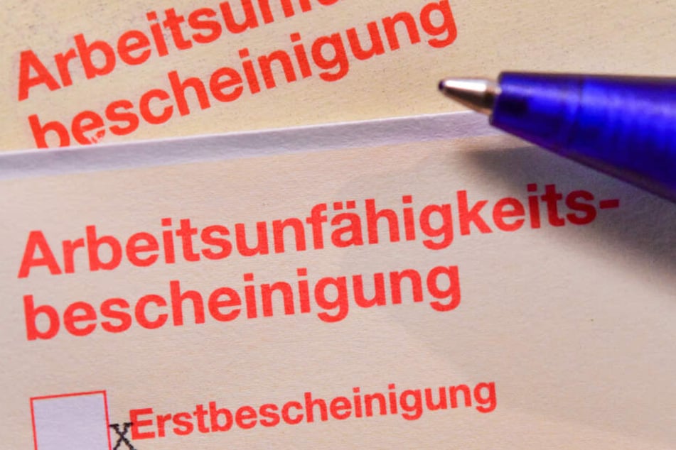 Die Zahl der krankheitsbedingten Fehltage ist im Vergleich zum Vorjahr gesunken. (Symbolbild)