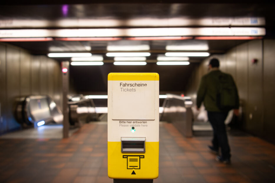 Der Vorfall ereignete sich in der U-Bahn. (Symbolbild)