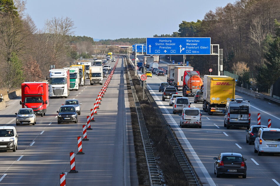 Unfall A: Nach Unfall am südlichen Berliner Ring: A10 in Richtung Werder gesperrt!