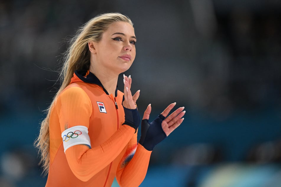 Hat sich Jutta Leerdam (27) durch die Blume schon von ihren Fans verabschiedet?