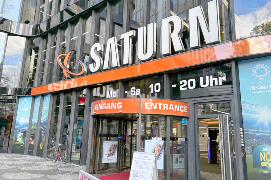 Saturn Berlin Europa-Center - Tauentzienstraße 9.