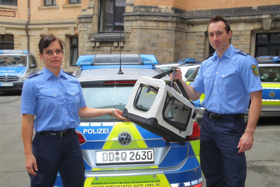 Polizeimeisterin Franziska Merbitz (33) und Polizeioberkommissar Patrick Wiese (40) von der Ermittlungsgruppe "Welpen".