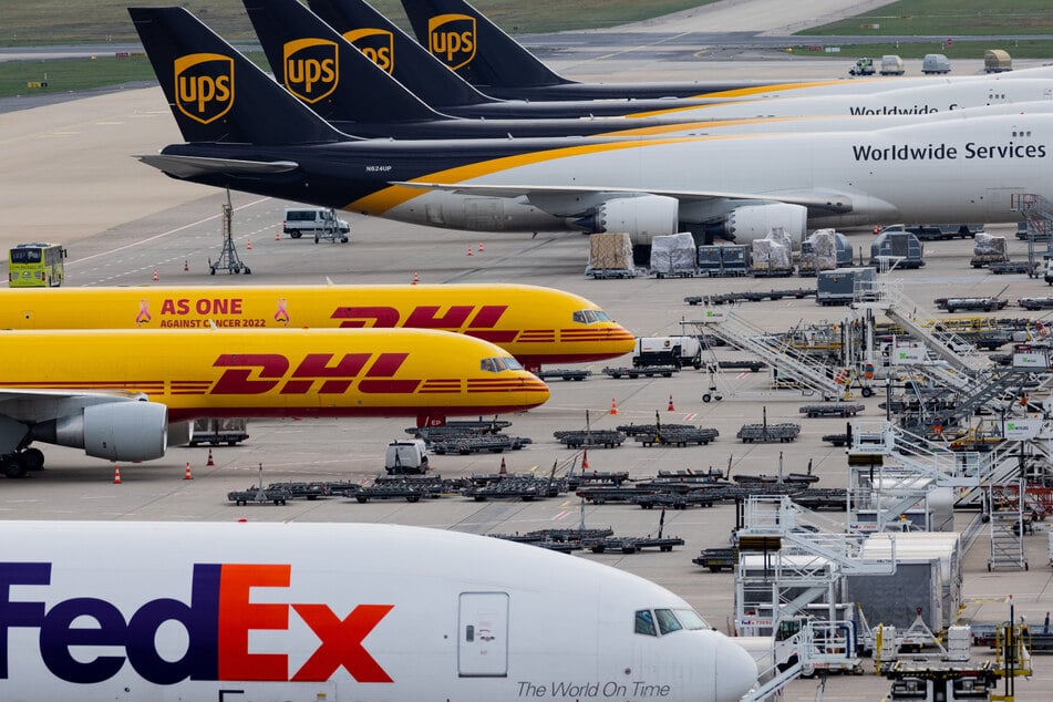 Im Gegensatz zu den Passagierzahlen hat sich das Frachtgeschäft am Kölner Flughafen seit Corona gesteigert. (Symbolbild)