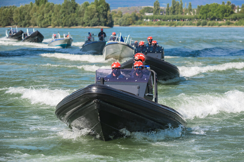 Die Rüdesheimer Wasserschutzpolizei schaltete sich in die Ermittlungen ein. (Symbolfoto)