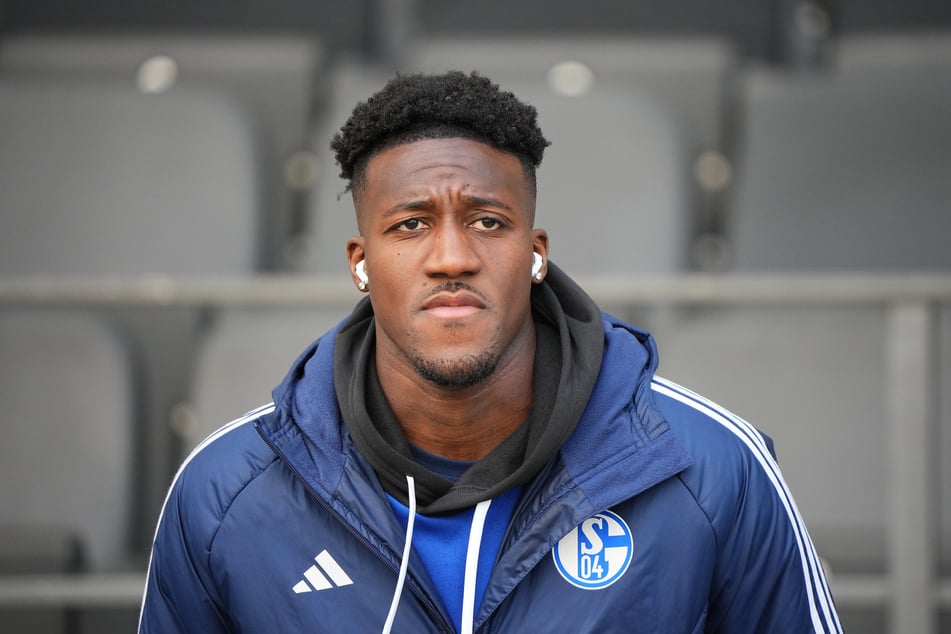 Bryan Lasme (26) verlässt Schalke nach anderthalb Jahren wieder, vorerst aber nur leihweise.