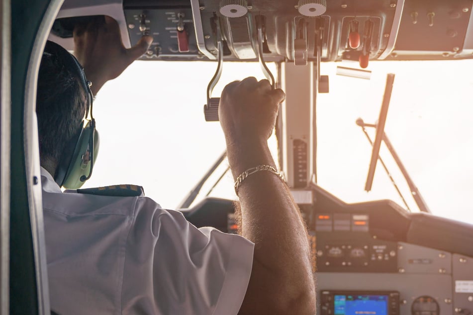 Chaos im Cockpit: Plötzlich war der Pilot außer Gefecht gesetzt. (Symbolbild)