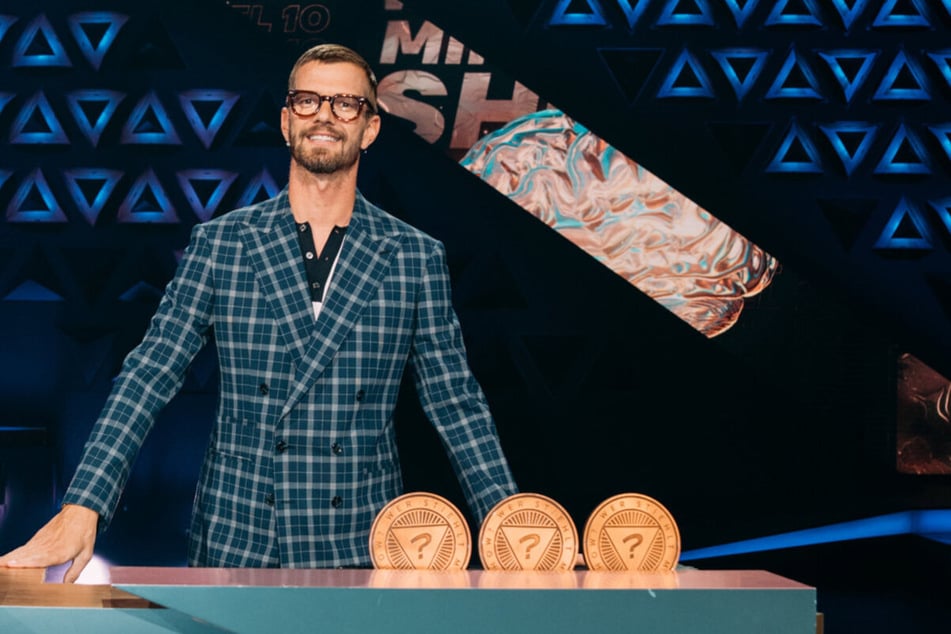 Wer stiehlt ihm die Sendung? Um ans Moderatoren-Pult zu kommen, muss man erst an Joko vorbei.