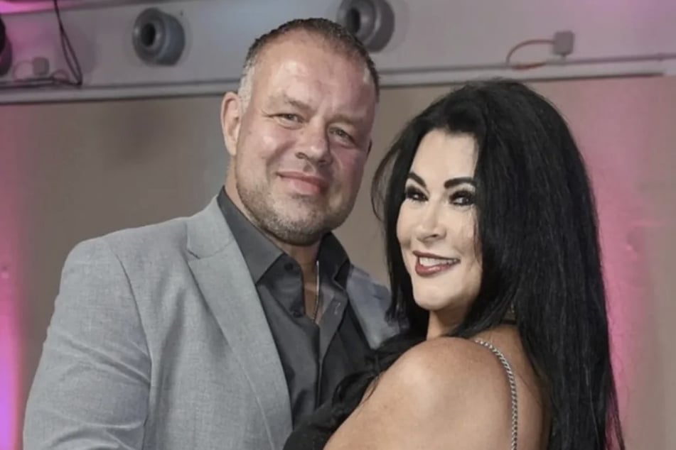 Iris Klein (58) lernte Stefan Braun im Februar 2024 über Facebook kennen. Aktuell scheint es bei den beiden zu kriseln.