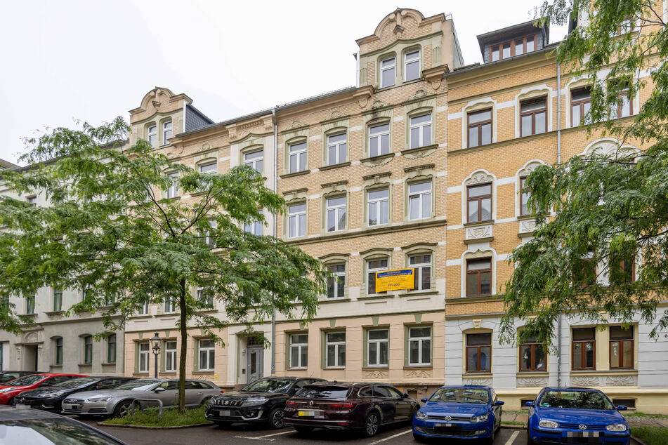 Begehrte Immobilien: Das Wohnhaus Tschaikowskistraße 63 wurde für 395 000 Euro versteigert.