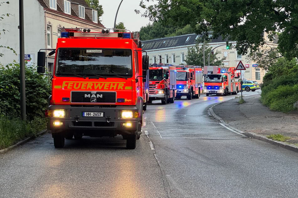 Glücklicherweise hat sich niemand ernsthaft verletzt. Auch Rauchvergiftungen wurden nicht gemeldet.