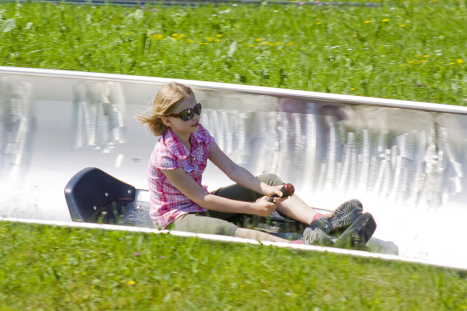 Großer Spaß für die ganze Familie: die Sommerrodelbahn in Klingenthal.