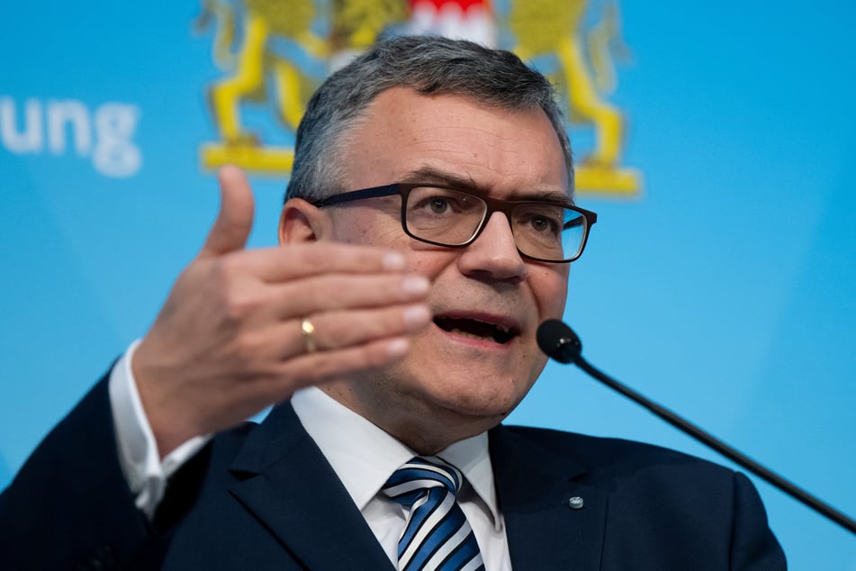Florian Herrmann (53, CSU), Leiter der bayerischen Staatskanzlei.