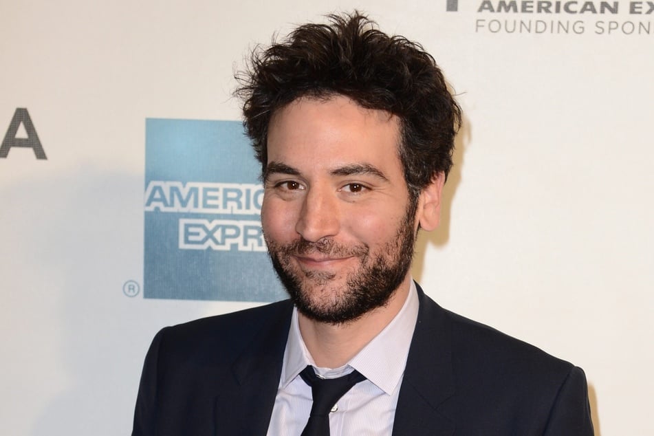 Schauspieler Josh Radnor (49) hat geheiratet.