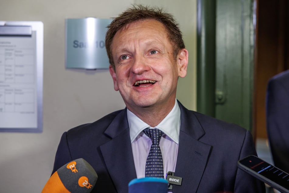 Keine fristlose Kündigung: für AfD-Mann Kay Gottschalk (59) ein großer Erfolg.