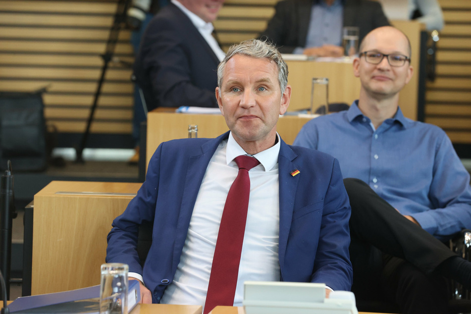 Die Abstimmungs-Allianz zwischen CDU, FDP und der Thüringer AfD-Fraktion um Chef Björn Höcke (50) droht zu scheitern.