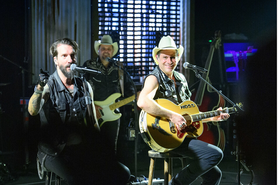 Das neue Album von "The BossHoss" heißt "Electric Horsemen" und soll im Frühjahr 2023 erscheinen.
