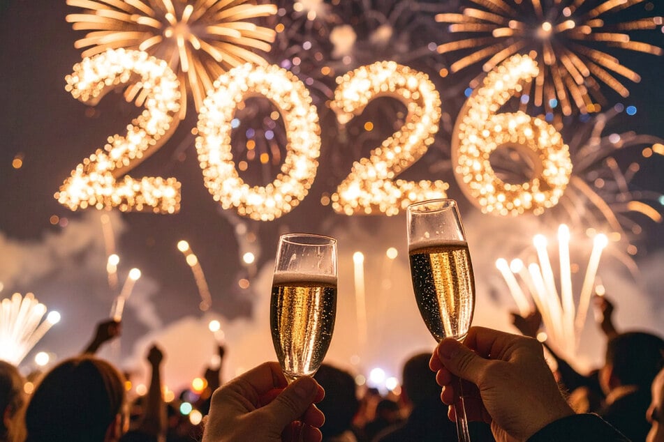 Prost Neujahr! Schöne Grüße und Sprüche für Silvester 2025