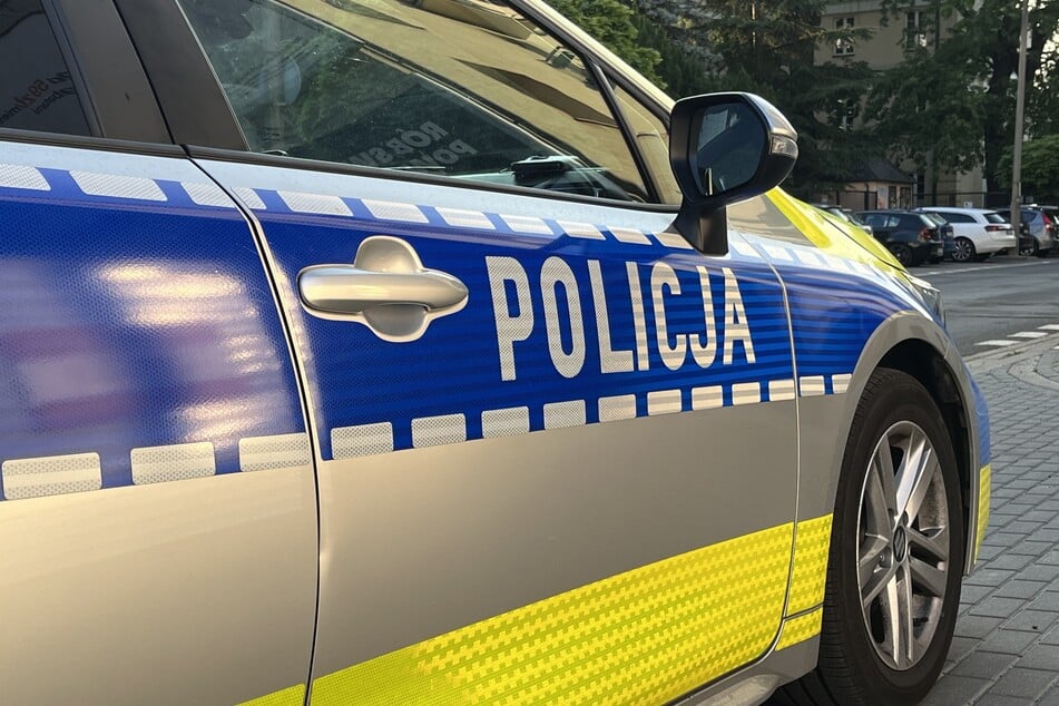 Polizei im Großeinsatz: Teenager-Trio soll Bombenanschläge geplant haben