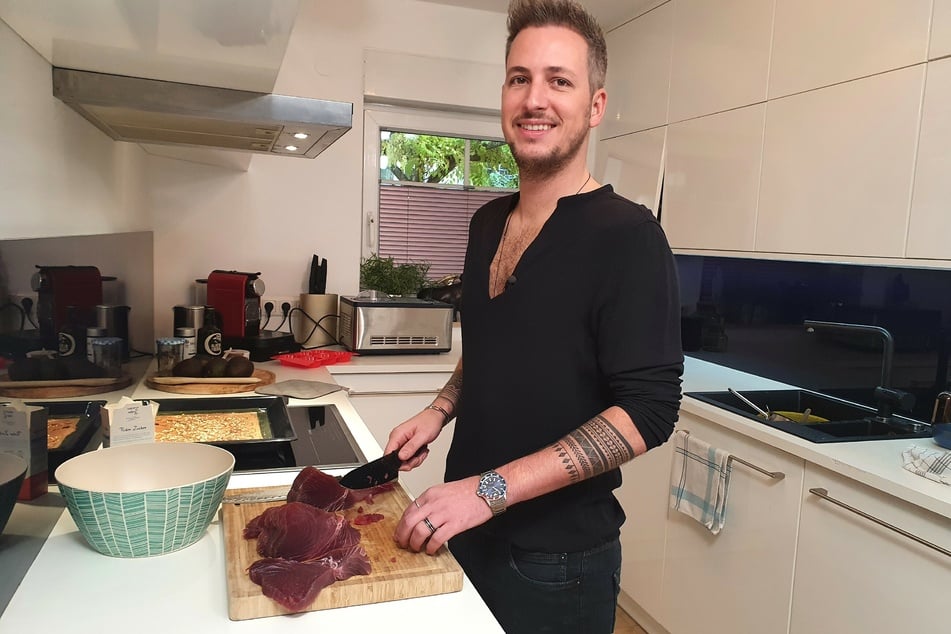 An Tag eins des ersten "Perfekten Dinners" des Jahres 2022 wurde in Frankfurt bei Christopher (34) gekocht und gespeist.