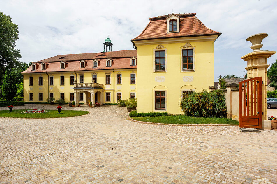 Auf Schloss Proschwitz steigt ein Kunst-, Antik- und Gartenmarkt.