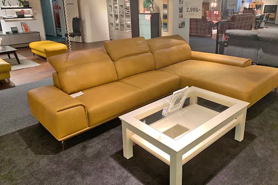 Wer bei XXXLutz am Sonntag (8.2.) einkauft, kann bis zu 1.750 Euro sparen