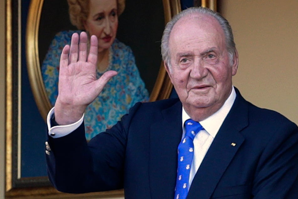 Spaniens Ex-König Juan Carlos zahlt Hunderttausende Euro, um Prozess zu verhindern