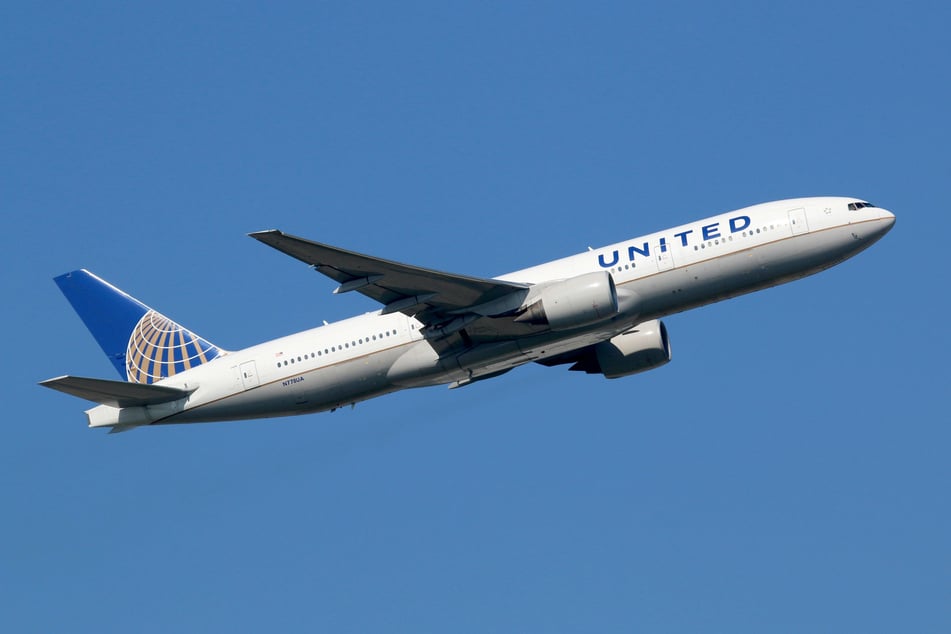 United Airlines to let go 232 workers who won't take Covid vaccine