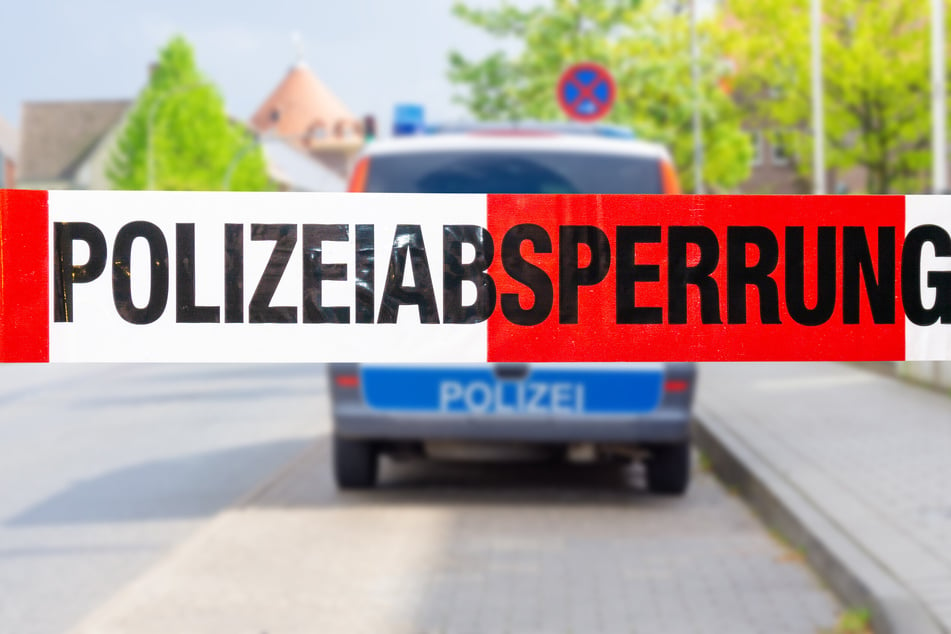 Frau betritt Polizeirevier und macht schreckliches Geständnis